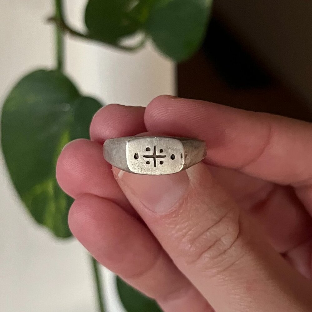 Silver Cross Ring Size 7.5